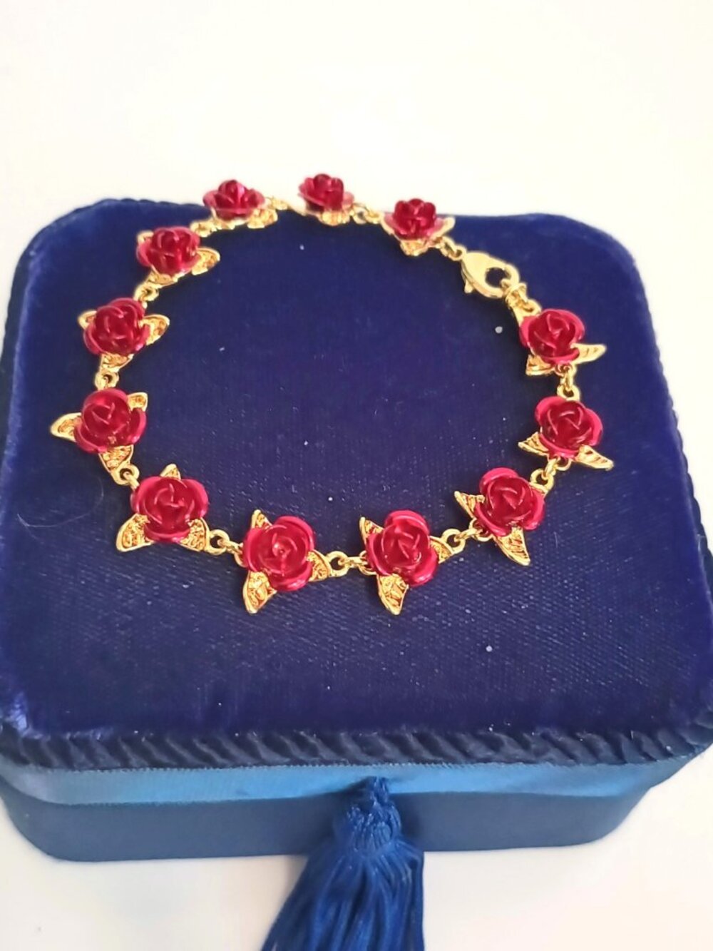 Danbury Mint A Dozen Roses Bracelet 6.5" Red Enamel 14k Gold Clad Jewelry